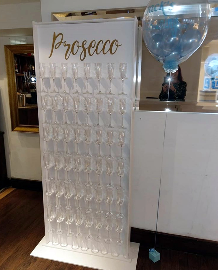 prosecco wall